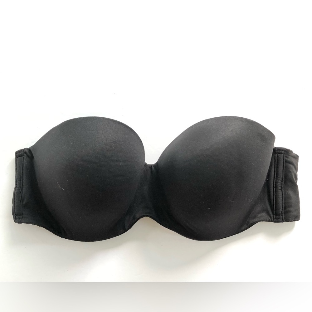 Victoria’s Secret Lined Strapless Black Bra 38C
